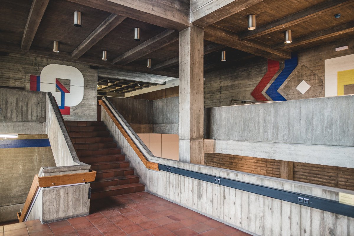 gregorogenesis's tweet photo. Offenbacher Rathaus, *1971, unter Denkmalschutz. #Brutalism #brutalismus #sosbrutalism #offenbach #interiordesign #betonbrut https://t.co/2krUHEE6mz