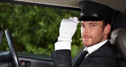 How are we different than the "phone app" car services?  Well... sandiegolimoservice.com/san-diego-chau…