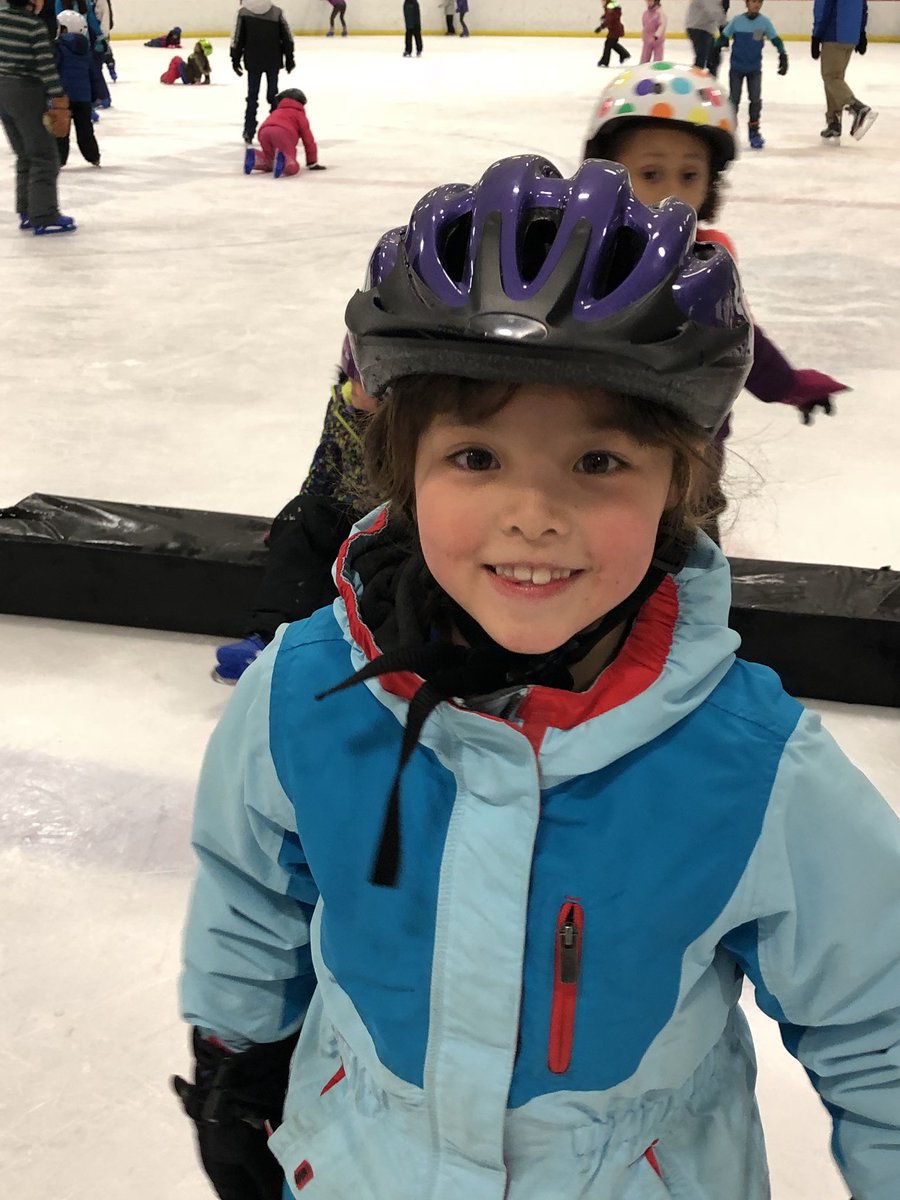 salmj1st's tweet photo. So much fun ice skating today! I’m very proud of all my cool Herons!  @a2Thurston @HeronFirsties https://t.co/kHJsWVBlUl
