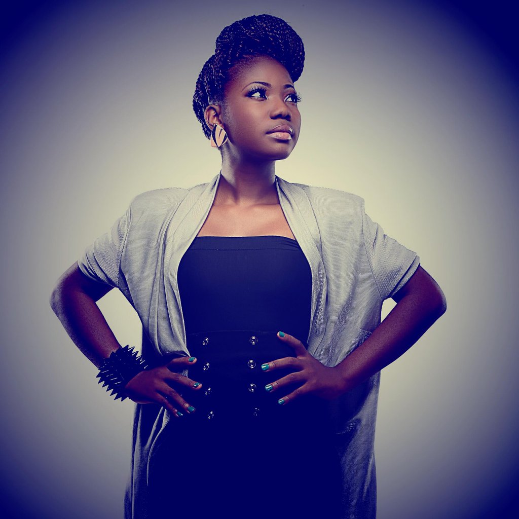 CoolFMPH's tweet photo. πΆ "Igwe" π» @MMercychinwo on the
π
#GoodMorningNigeriaShow w/ @SEzekwesili & @Deon_469
#TheBoostReloaded https://t.co/qbAS3ng90y