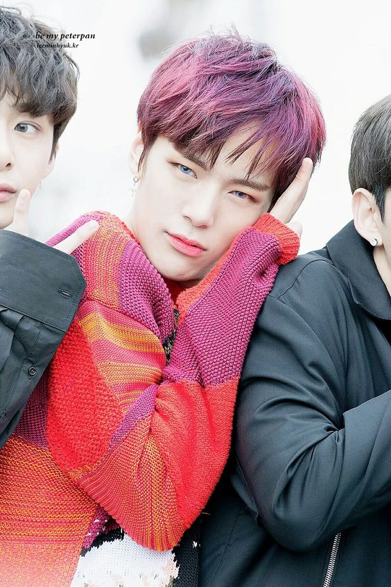 MonstaXdaDepre's tweet photo. Estava aqui mexendo nas pastas e resolvi compratinhar algumas imagens do Minhyuk biased, espero que gostem. Talvez vocรชs ja tenham a maioria, mas sรฃo as que eu mais gosto tambรฉm
~fleurplus
#MONSTA_X #DRAMARAMA #THE_CODE #PROTOCOL_TERMINAL #๋ชฌ์คํ์์ค #๋๋ผ๋ง๋ผ๋ง #MINHYUK #๋ฏผํ https://t.co/CQTBZhm6pZ