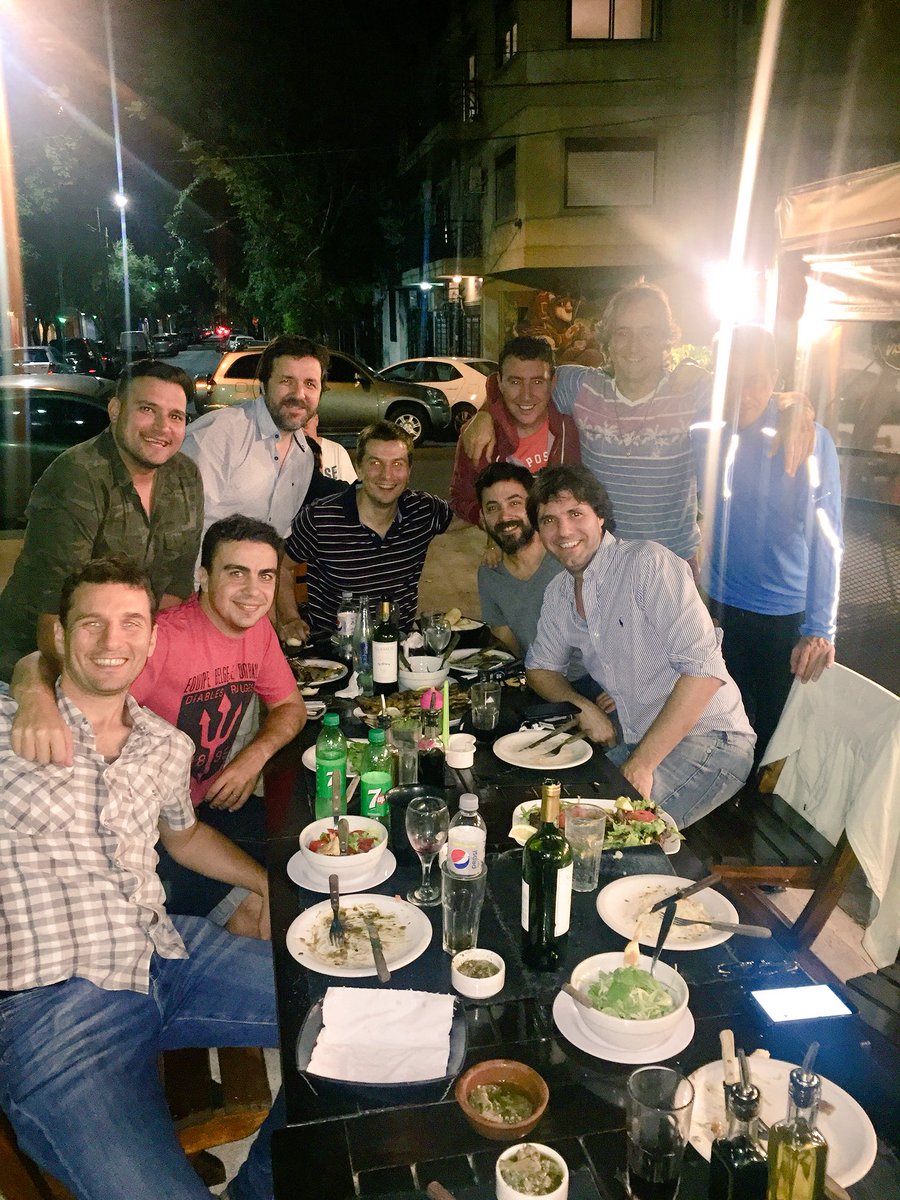 Reencuentro en la #Rinconada <a href="/chicheferro9/">Chiche Ferro</a> tenes luz propia <a href="/joaquinlafleur/">Joaquin Lafleur</a> <a href="/EladioVecchi/">Eladio Vecchi</a> <a href="/ManoloDelgado12/">Manuel Delgado</a> amigos