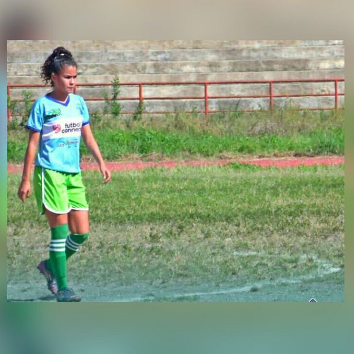 2Maryel0's tweet photo. 😍⚽️ https://t.co/7xhXfFFKcA