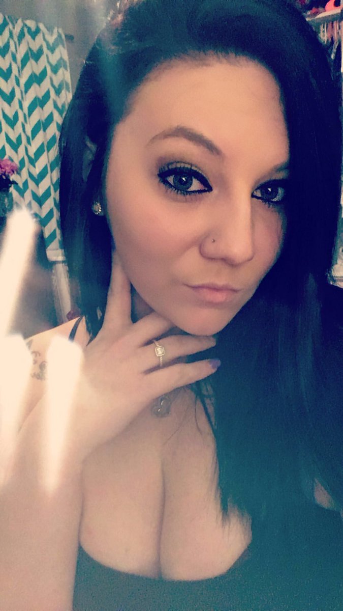 shelbacree's tweet photo. Cause I'm obsessed with this picture😍 https://t.co/zhyayqNU3c