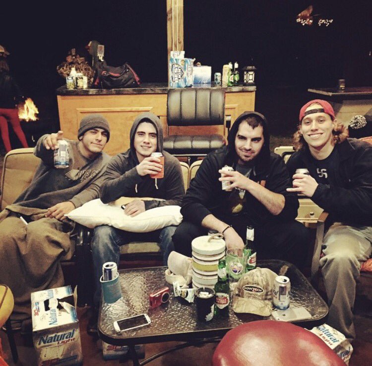 Collin_Gros's tweet photo. #TBT #TPTD https://t.co/KIuAt1hKny