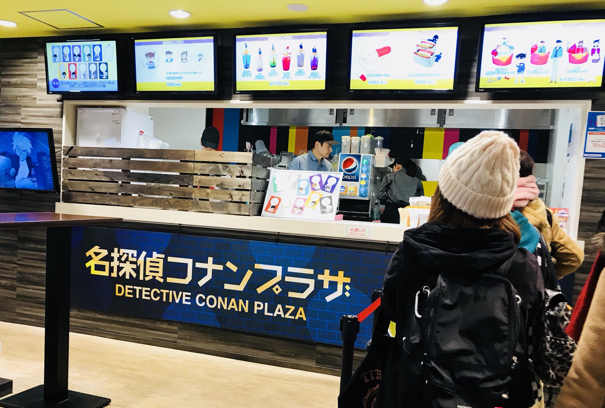 公式 名探偵コナンプラザ 東京スカイツリータウン 会場 12月22日 金 18年1月31日 水 飲食コーナーも只今オープンいたしました 皆さまのお越しをお待ちしております