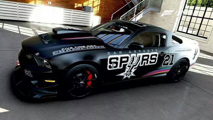 TyraDanks's tweet photo. I need to know whoโs car this is!!! Omg ๐๐ #21ForLife https://t.co/AtSn07ifWD