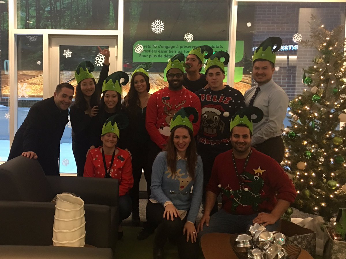 Happy holidays from the Beavers!#UglyChristmasSweater #elfday #tdbranch4160 <a href="/tcapoto/">Tony Capotosto</a> @SylvieDemers_TD @AndrewP_TD <a href="/Banque_TD/">TD (Canada)</a>