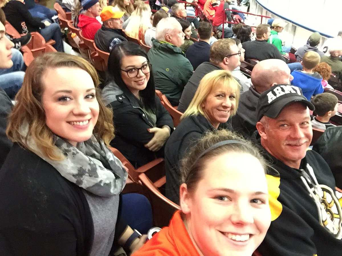 cu_efox's tweet image. It’s getting cheesy up in here #bewellfans