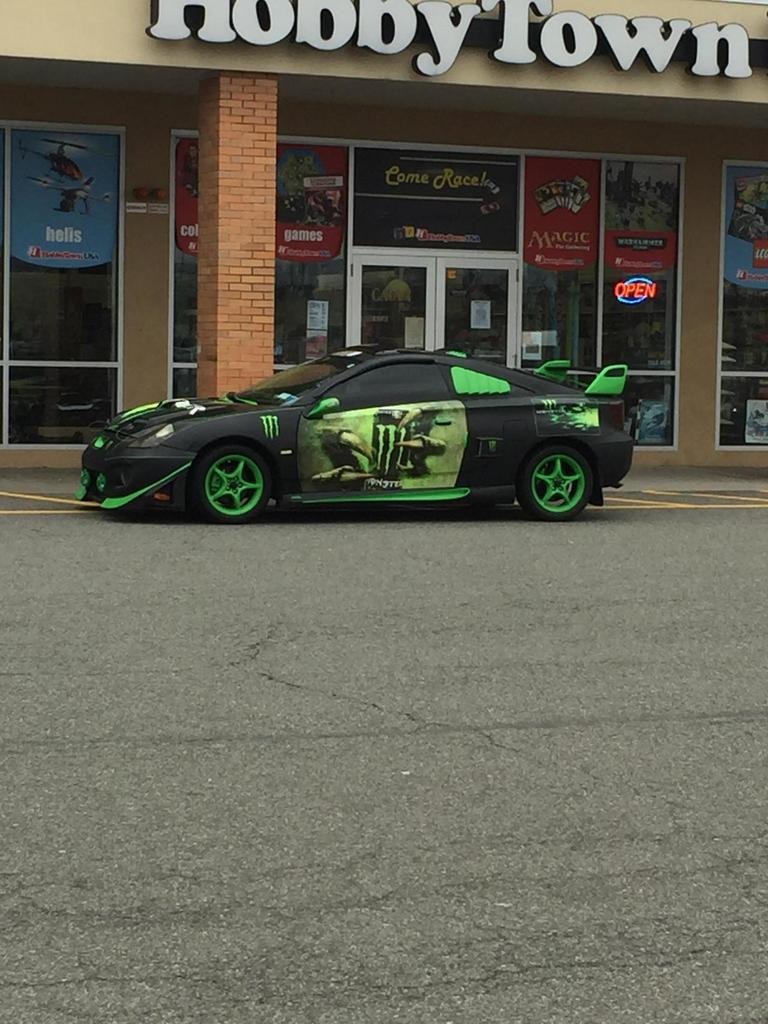 shittycarmods_'s tweet photo. Found this thing a few months ago… via Shitty_Car_Mods https://t.co/rvtH4HV0O7