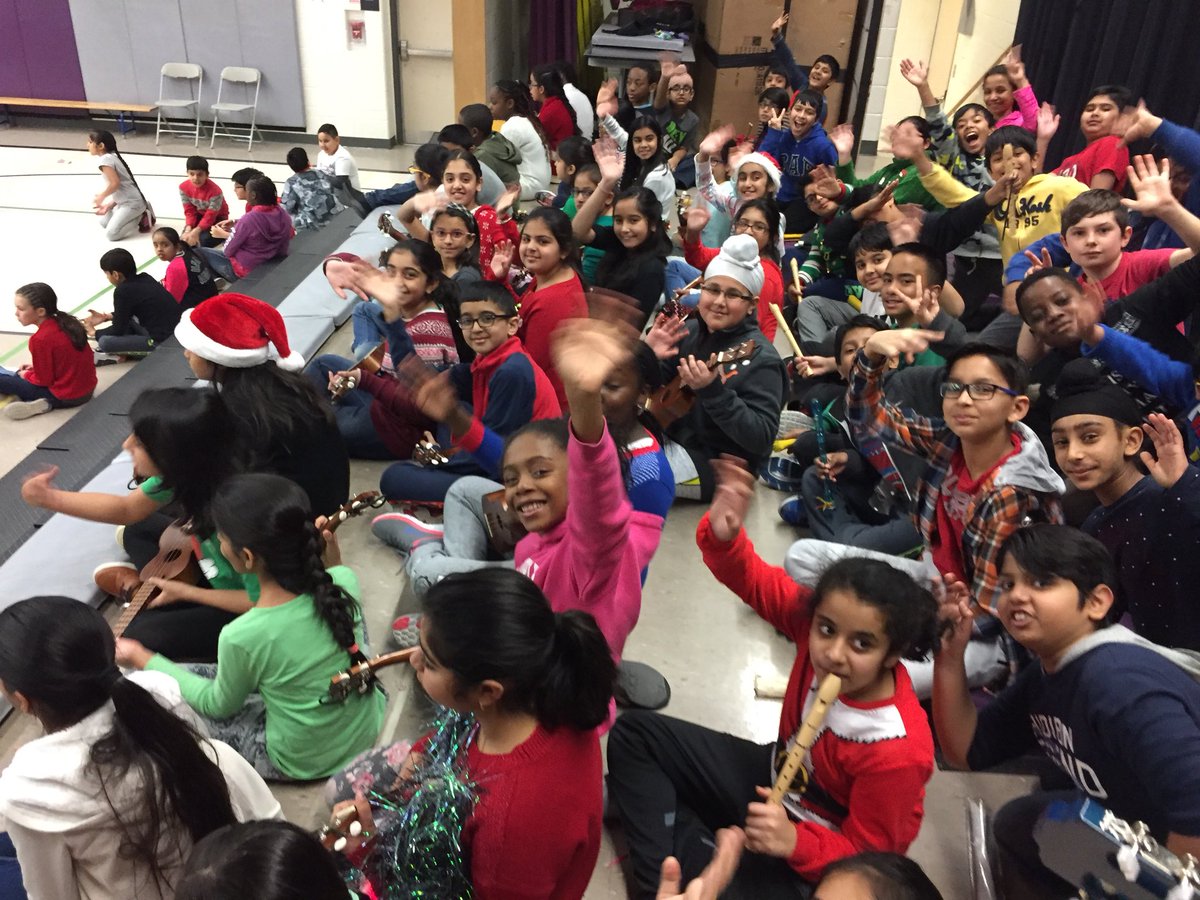 MisterCaruana's tweet photo. The grade 4 and grade 5 ukulele clubs along with the grade 5 classes did a fantastic job performing ‘Faliz Navidad’ today! @mrsbhartley @JamesPotterPS https://t.co/ZtWK5MUcc8