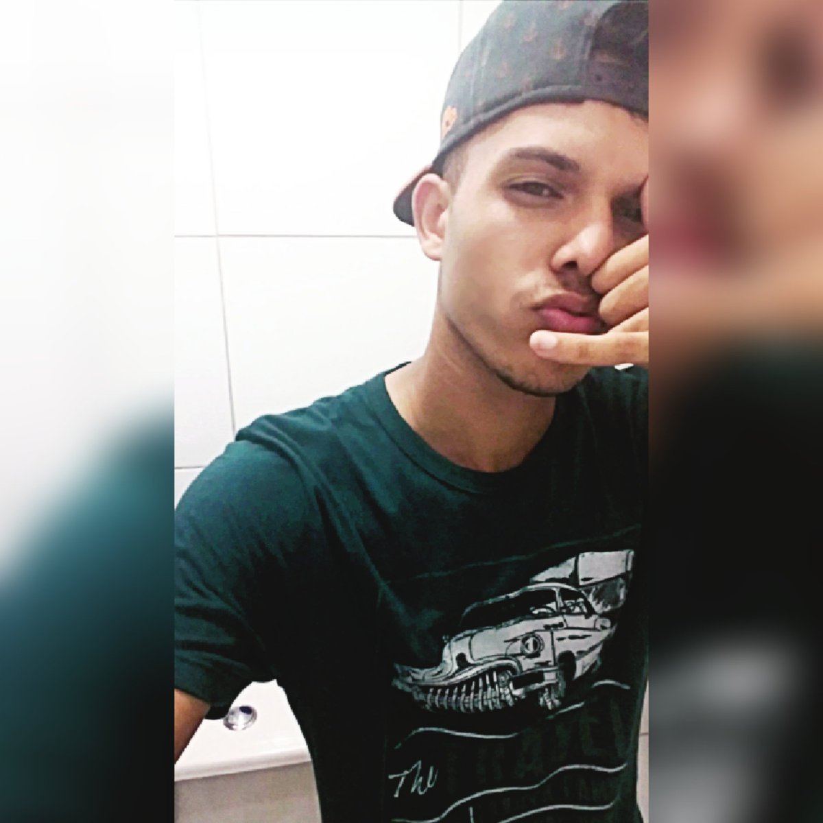 Leo_LB11's tweet photo. Parabéns pra mim família 
2.0 é nós ✌👊❤

#QuintaDetremuraSDV #SextaComTsunamiSDV https://t.co/9bEGVgXu3b