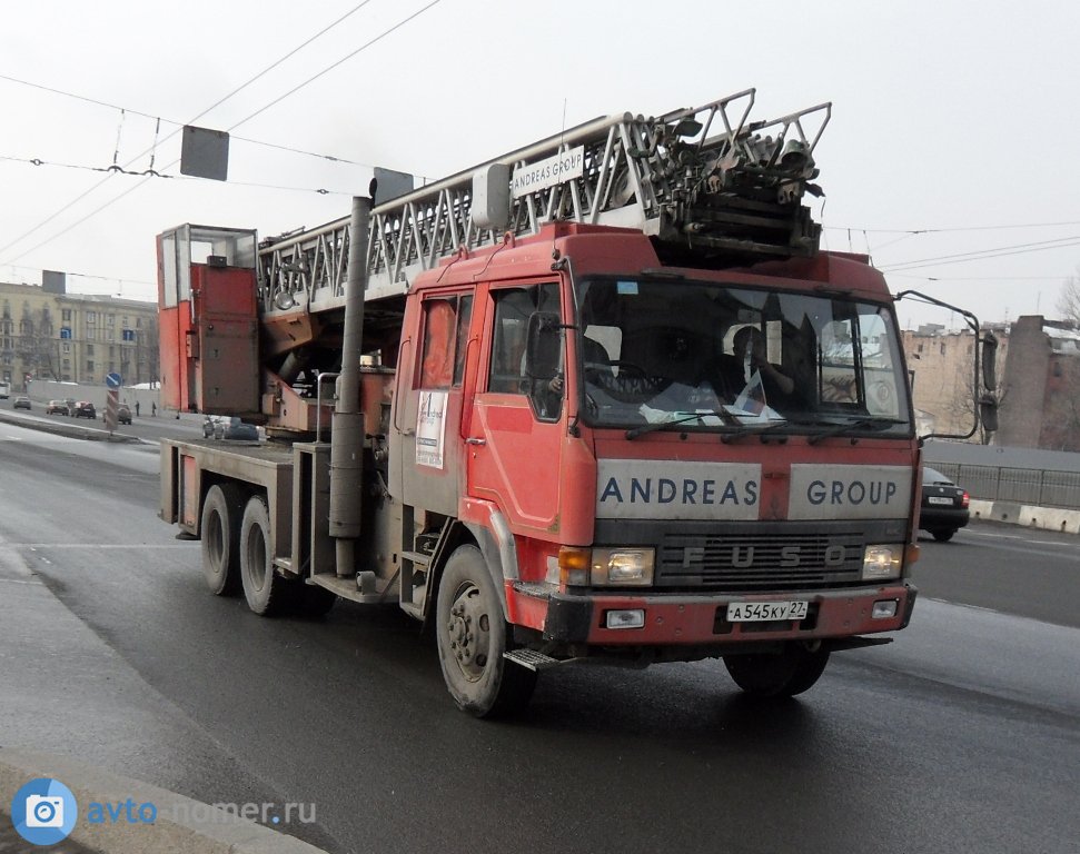 Weichiun Ho 中古消防車 三菱ふそう ロシア中古車 Weichiun Ho 中古消防車 三菱ふそう ロシア中古車