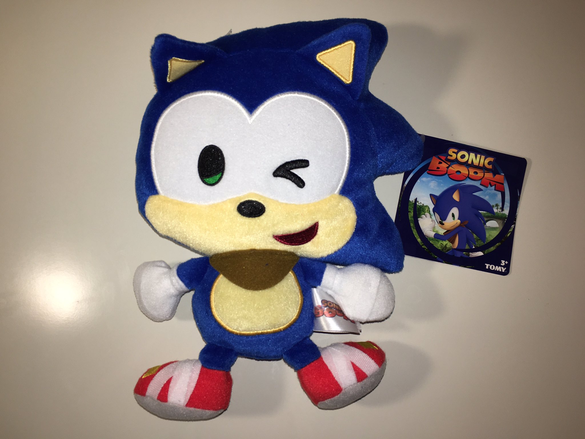 PatMac on X As an early Christmas present I got the second wave of TOMY Sonic Boom emoji plushes Winking Sonic Happy Knuckles and arguably the best Sonic plush that s ever been