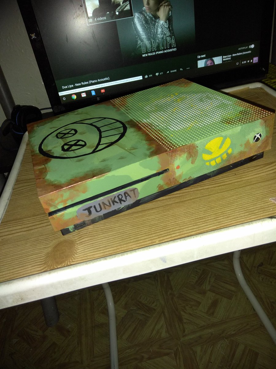 00MandaPanda00's tweet photo. Custom hand painted my #XboxOneS since I couldn't win one from @PlayOverwatch #HappyHeroDays https://t.co/HeuJzzhu5h
