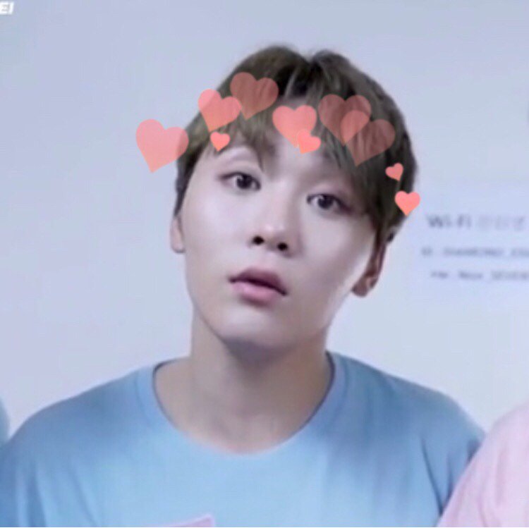 seungwkwan's tweet photo. meu boo é a coisa mais iti malia do mundo https://t.co/qfQwUOg7Zn