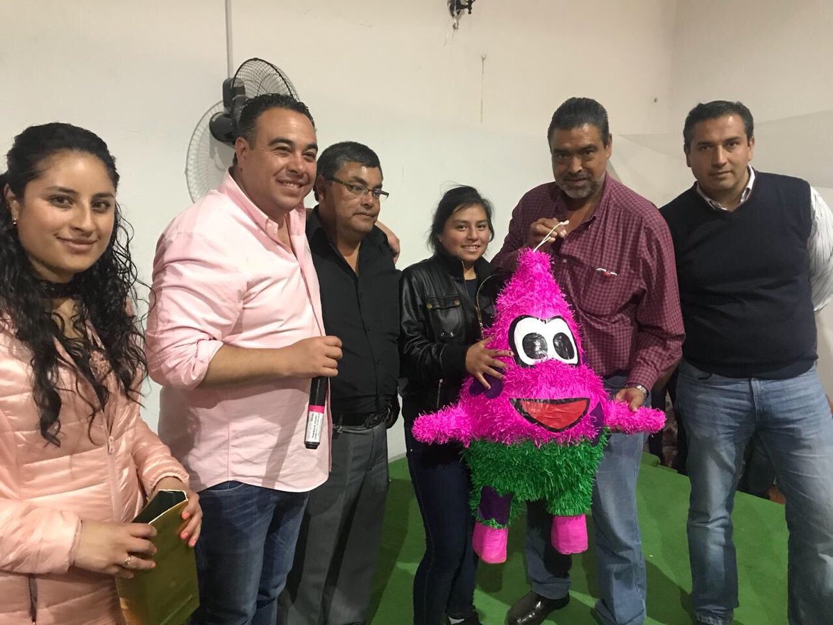 JacoboNavaJimen's tweet photo. Posada de amigos gracias Sr. Presidente @pacogardunog y felices Fiestas Decembrinas @dggrivbc @PRI_TDV https://t.co/JchEm8HtVe