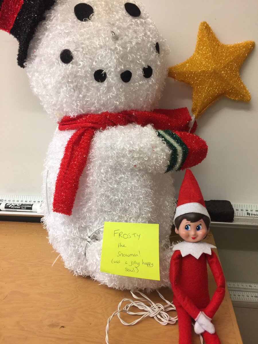 Christmas carol time with #ourelfLuna #elfontheshelf