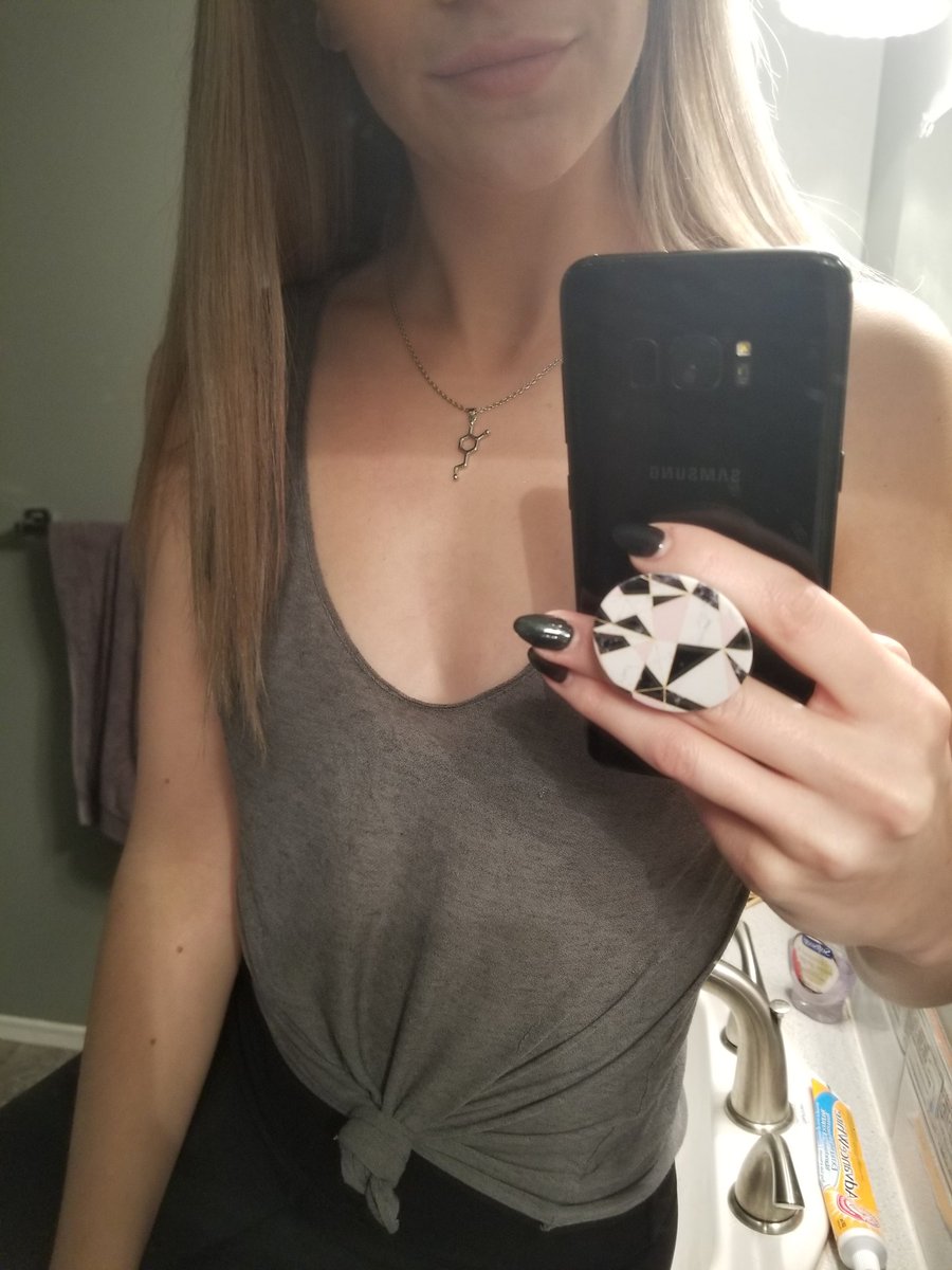 neurolicia's tweet photo. One of my fave Xmas gifts of all time! #Dopamine necklace from @UnaMrdjaa! #sciencechristmas 😍😍😊😊 https://t.co/Y5tcXt455f