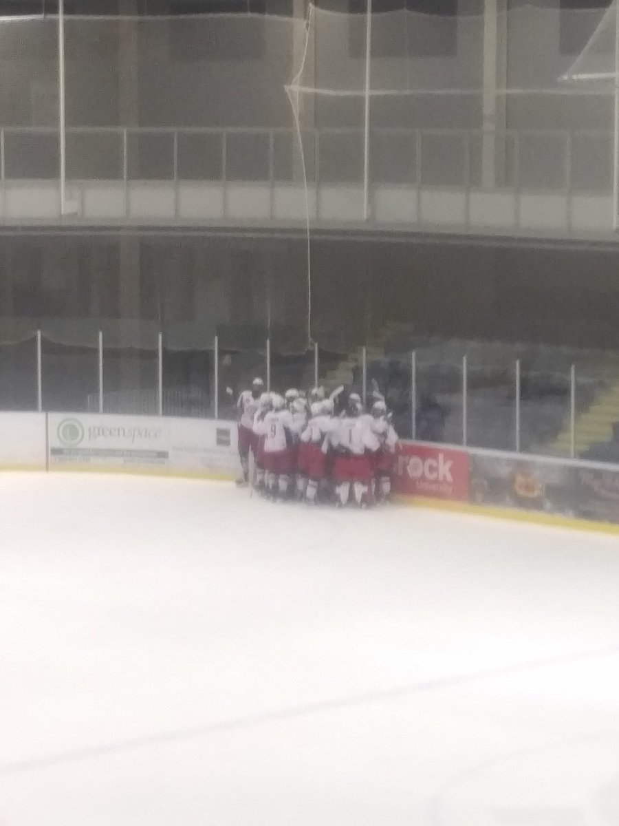 JerryPfeil's tweet photo. Great battle btwn @OHLBattalion prospect @matworoniuk and @OHLRangers prospect @pfeil29 . 2nd OT @JrB_Dutchmen prevail over @99ershockey 3-2. #CouldHaveGoneEitherWay #EndToEndAction https://t.co/7HxhPLdHgF