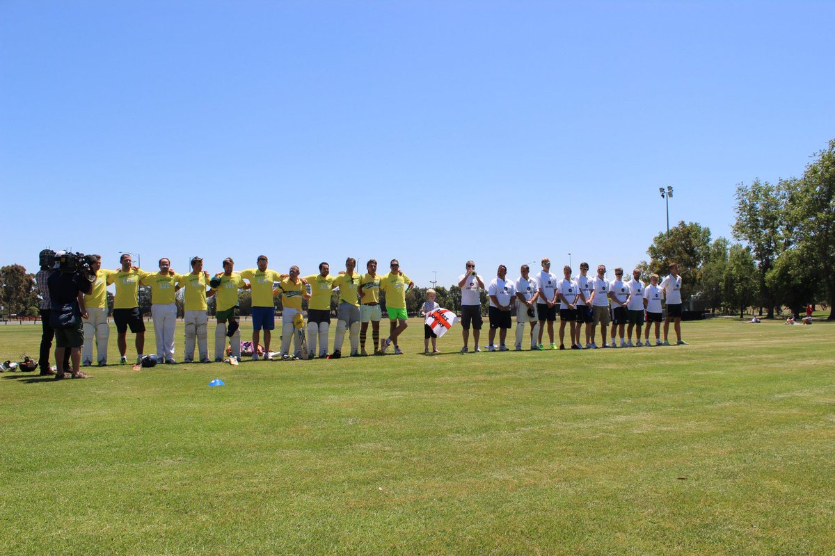 Just two sleeps to go until England's Barmy Army invades Albert Park for the T20 Bashes! 11.30am BA v Middle Park CC, 3pm BA v The Fanatics. 🏏
This Sunday Dec 24, Bill Woodfull Oval (Oval 20), Albert Park. FREE ENTRY!!!
📰 middleparkcc.com.au/pageitem.aspx?…