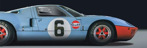 AutoScout24fr's tweet photo. Dans sa série "Great Cars", l'éditeur Porter Press s'intéresse à une icône absolue: la #Ford #GT40 aux couleurs #Gulf. Voiture qui remporta Le Mans non pas une, mais deux fois. https://t.co/78hdXjJqnu #FordGT40 @FordFrance https://t.co/3TFRYwlWlg
