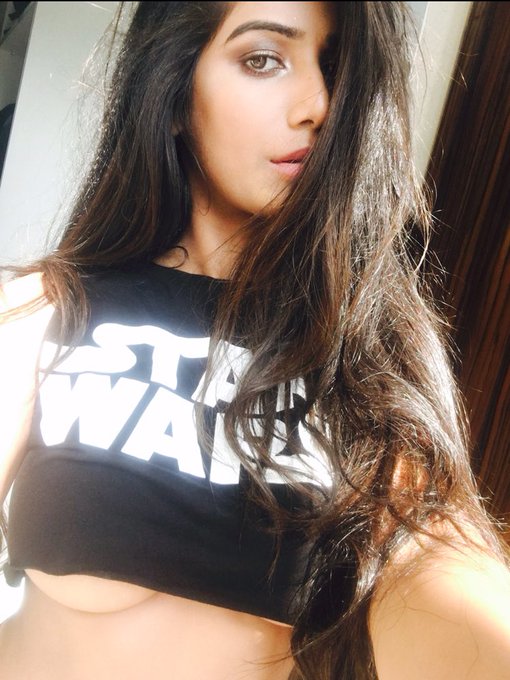 Cumming Soon!!!!! #JingleboobswithPoonamPandey ;) https://t.co/ShTjXEokwY<a href="/tag/jingleboobswithpoonampandey"class="tags">#JingleboobswithPoonamPandey</a>