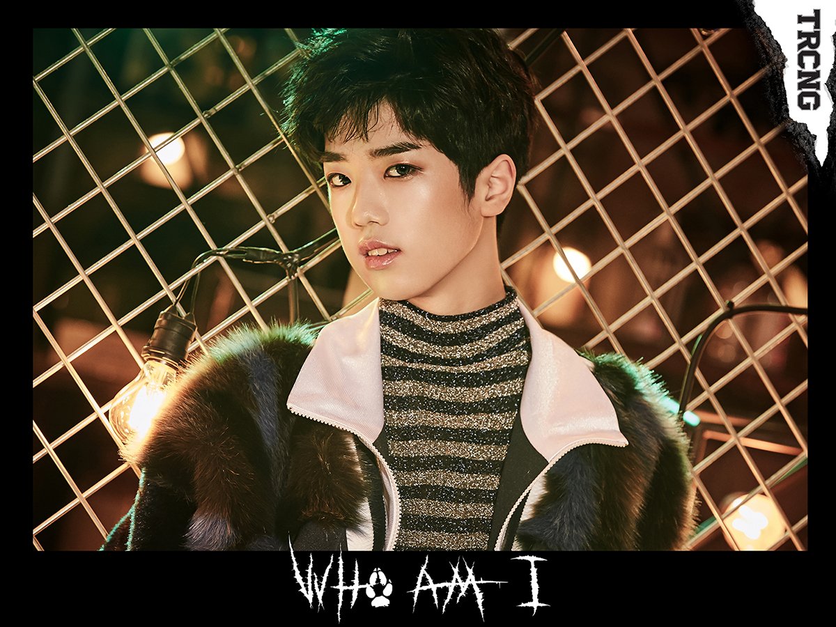 DRo5b22UEAAjB0f.jpg:orig