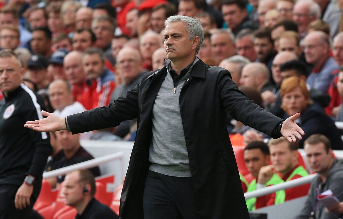 RedorDead07's tweet image. #FF Bringing all #MUFC fans on twitter together
RT if you're a fan and follow everyone who RT's including ME #mufc