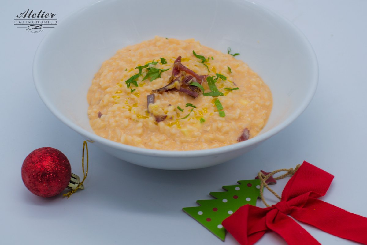 atelierGastro's tweet photo. #FelicesFiestas y #Suerte a todo el mundo. Hoy es un día de ilusión así que pase lo que pase que no te quite el hambre.

#sorteo #navidad #loteriaNavidad #valencia #restaurante #amigos #cenas #masQueCocina https://t.co/q2oQUhGi4O