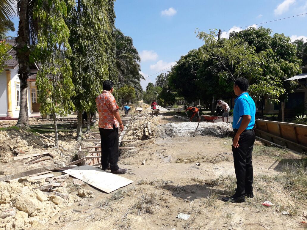 MrYoesoef's tweet photo. Monitoring hari ini di desa yang slalu membangun " Kota bangun '
Salam berdesa
#Desa Membangun, Membangun Desa, Membangun indonesia
#Taphil kampar Riau
@jokowi @EkoSandjojo @taufikmadjid71 @fachrilabalado @KemenDesa @tppindonesia @Nahara_ST @Adrianto71 @SherlyArianty https://t.co/yyiqymgDX9