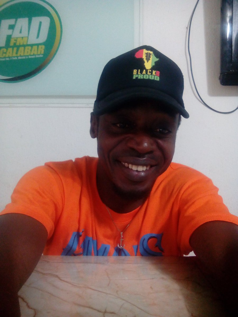 fadakane's tweet photo. #teamtgif #fadfm #live #tunein https://t.co/8Hp7bdKd0n
