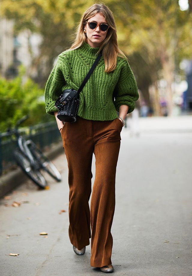 AletereStyle's tweet photo. These Christmas Party Outfits Will Make You Popular At Every Holiday Party This Fall
https://t.co/keRwrhhitS 
#Christmas #Outfits #WinterCollection #WinterFashion #CelebrityStyle #LookBook https://t.co/TVVFzRZ47U