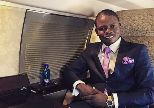 KiaJohnson1's tweet photo. ๐ฎGala dinner prices were between R1000 to R25 000 for Prophet Shepherd Bushiri. He's now bought his 6 year old daughter a Maserati #planethaaibo Vote for my #haaibo on the @Radio2000ZA facebook page: https://t.co/dcqLAcM62m https://t.co/PTZ6CVPijl