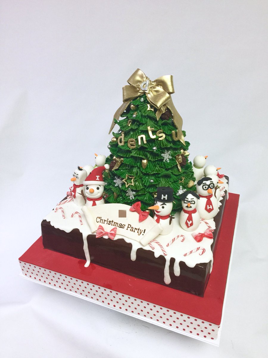 M Cakes Japan エムケーキ V Tvittere クリスマスパーティ ツリーケーキ クリスマスツリー ツリーケーキ クリスマス クリスマスケーキ 雪だるま 個性のある雪だるま達 ツリー パーティー Christmas Christmascake Christmastree Treecake