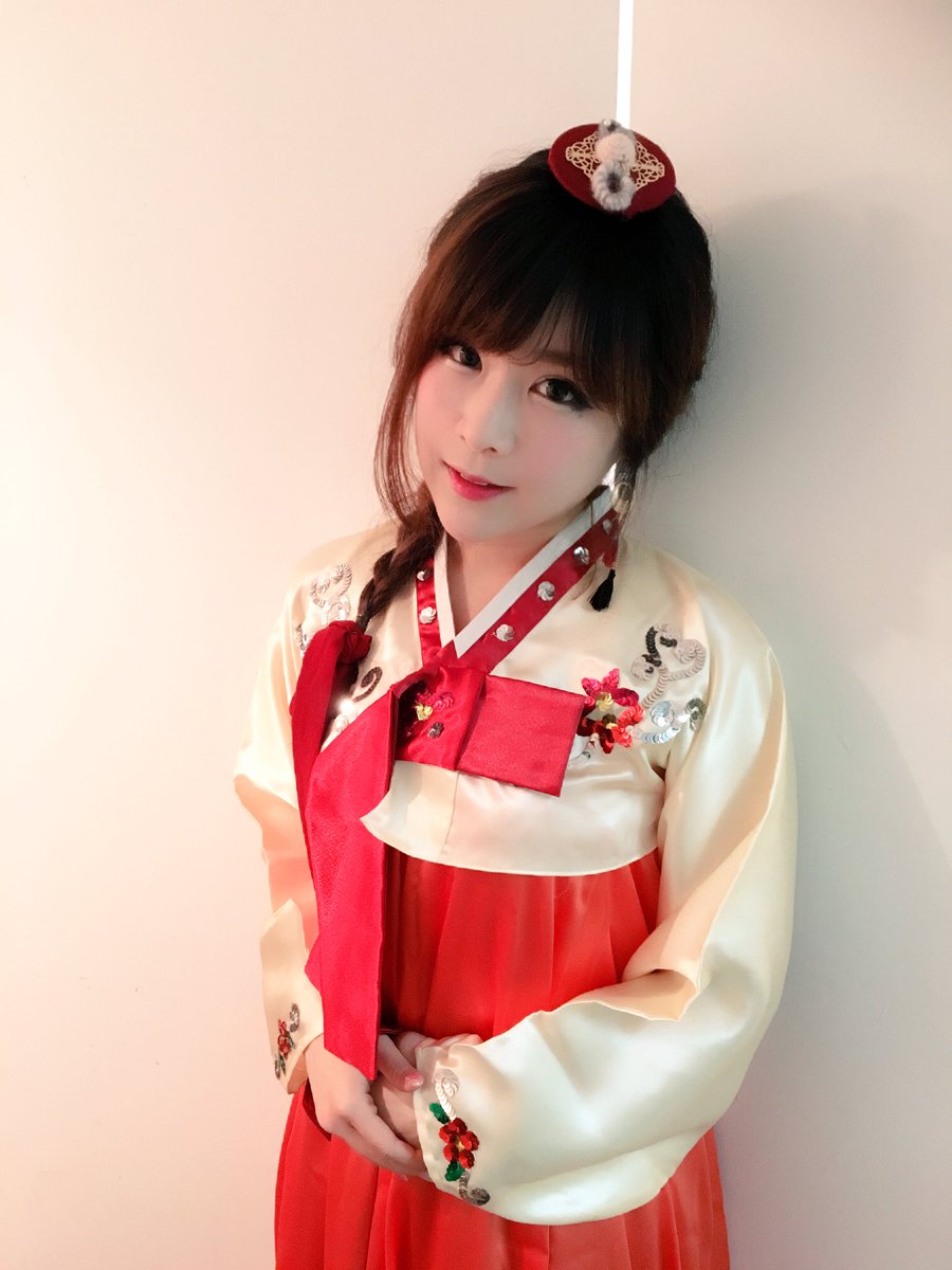 李マリ در توییتر アジアの多様な国の民族衣装ファッションショー マリはハンボク 韓服 です ファッションショー 民族衣装 ハンボク 李マリ ランウェイ 李マリ در توییتر アジアの多様な国の民族衣装ファッションショー マリはハンボク 韓服 です ファッションショー 民族衣装 ハンボク 李マリ ランウェイ