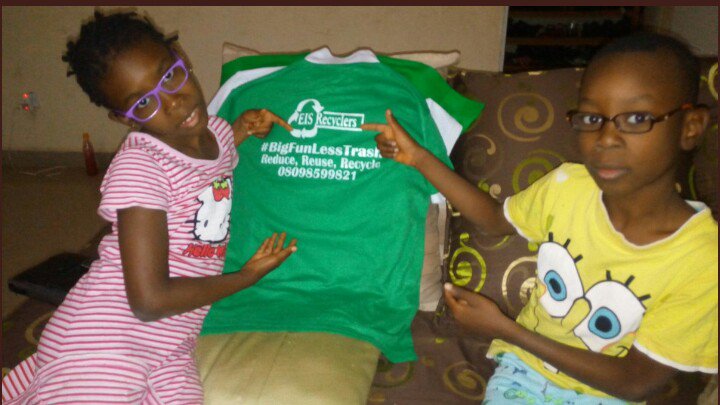 manlistic's tweet photo. Even the kids are super excited, dusting their shoes and sampling their @eisnigeria15 ready to #GoGreen for the #BigFunLessTrash event.
27 Dec. 2017 is the date.
Calabar Preparatory school field, Eta Agbor is the venue.
Issa early morning kick off. Sponsorship is still welcomed https://t.co/Ie4v8aednq