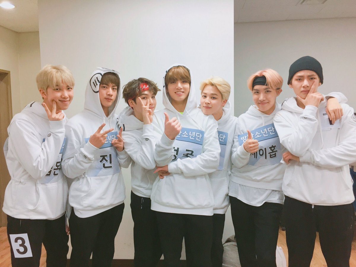 chamasma4's tweet photo. 🐭 初心者🔰

🐭 99line

🐭 ユンギよりのall

🐭 関西army

🐭 いっぱい絡んでほしいです🙏

#ARMYさんたちと繋がりたい 
#armyさんと猛烈に絡みたいのでRTしてくれた方フォローします 
#RTしたひと全員フォローする https://t.co/oNMY44363o