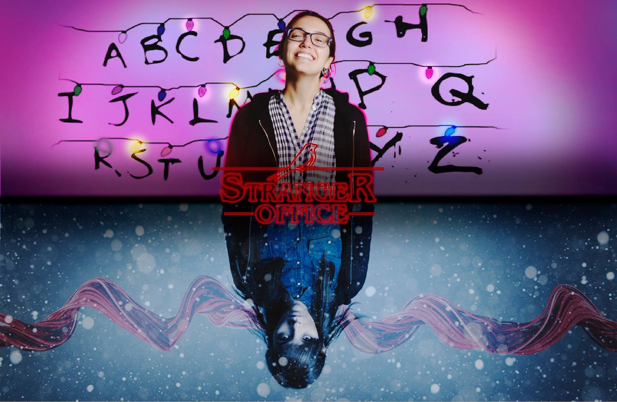 oroneta_av's tweet photo. Nuestra fotógrafa y nuestra diseñadora unidas para felicitaros la #Navidad a modo de una serie desconocida y misteriosa que nadie ha visto #StrangerOffice https://t.co/98CNqqjzH9