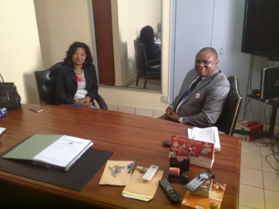 CnpsCameroun's tweet photo. #CNPS50Ans Le nouveau Directeur Régional pour l'ouest et le Nord-ouest, Mofor Awah Gladys (au centre, photo 1) a été installée ce jeudi par le CT Nangu James. Elle remplace Denis Masango Mebune, désormais directeur adjoint des affaires juridiques et du contentieux. https://t.co/1SVRv6EKTp