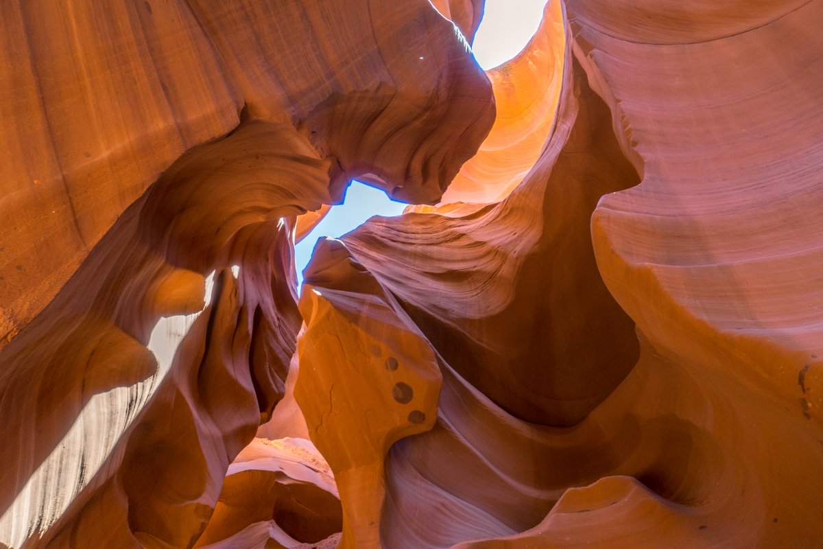 manekitravel's tweet photo. #VoyageduVendredi direction l' #Arizona ! Découvrez #AntelopeCanyon, #Horseshoebend et le #PowellLake, de vraies merveilles de la #nature !  https://t.co/VBqu5RhOty #USA #Roadtrip @VisitUSA https://t.co/YHCdIxo17e