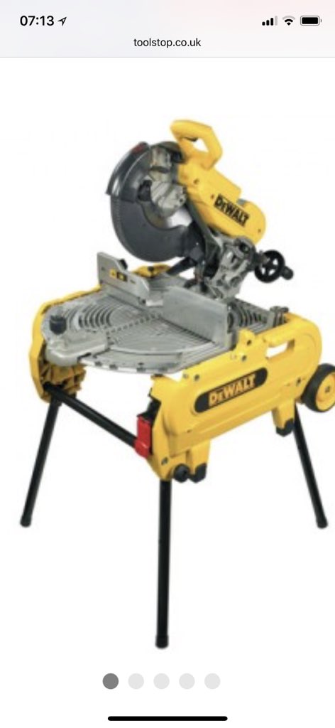 prestige_pmne's tweet photo. @SBT_Design I’ve got this dewalt flip over its the 305mm blade u can’t get them any more only do a 250mm blade now! If it broke I would have to buy the smaller blade they are to handy not to have one https://t.co/UFoUWnd4qp