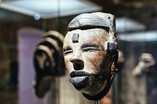 Paarla_'s tweet photo. #Erco - Dünya Kültürleri Müzesi, #Museu de #Cultures del Món, #Barcelona #müzeaydinlatma #museumlighting #optec #pollux #led #ledlighting #paarla #lighting https://t.co/bWlpRJbMoM https://t.co/vsSueda6oZ