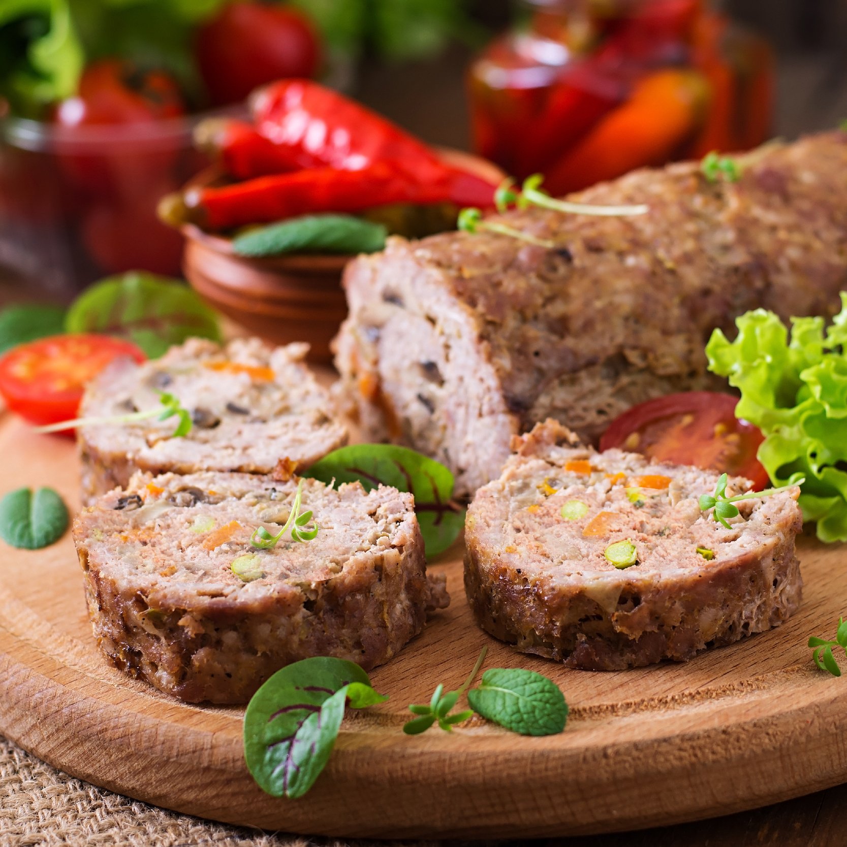 Рулет из рубленого мяса