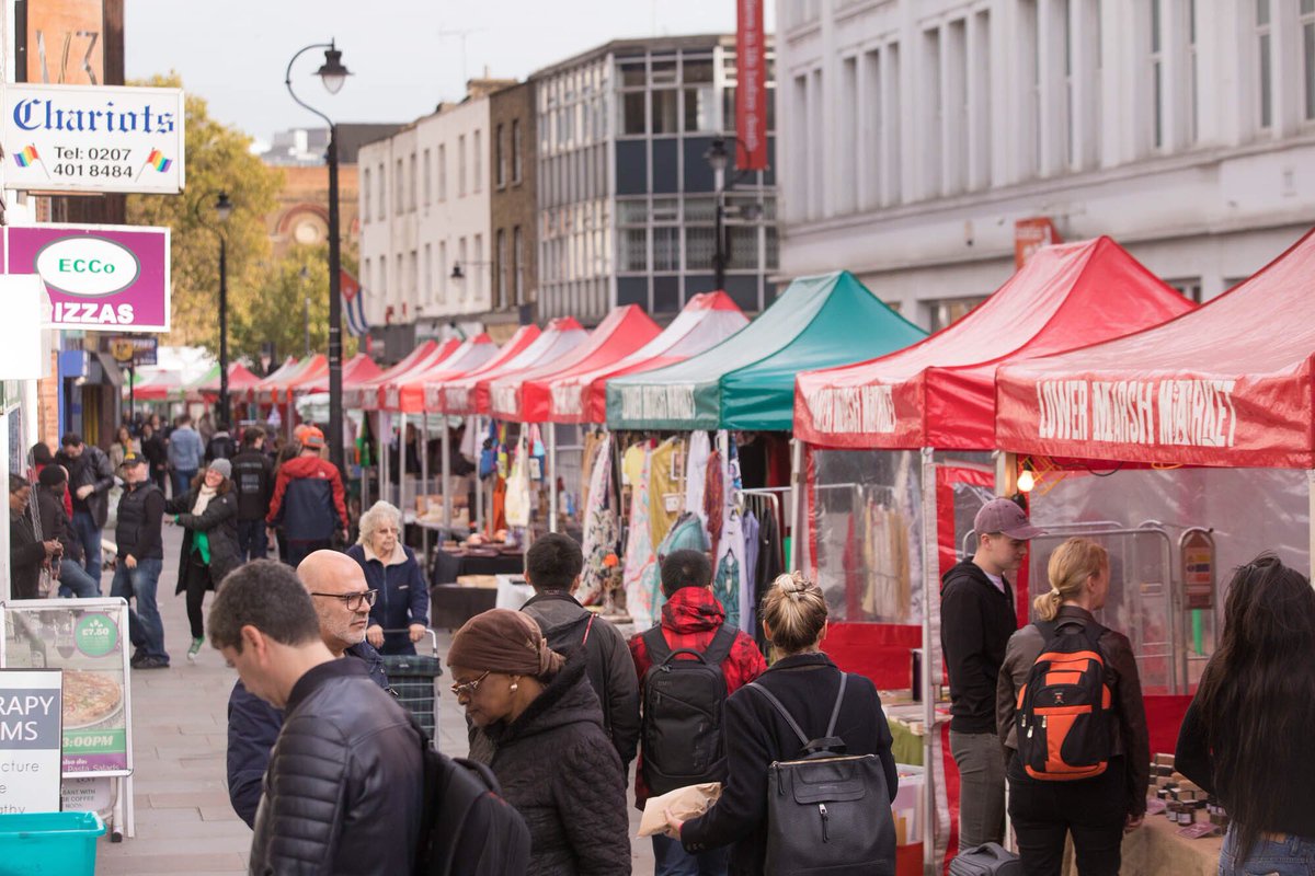 LowerMarshMrkt's tweet photo. We’re open today 9-8.00pm and tomorrow 9-5 for all your #christmas #shopping #shoplocal #shopindependent #lovelowermarsh #lambeth #waterloo #LondonIsOpen @WeAreWaterlooUK https://t.co/oJOuAiJauF
