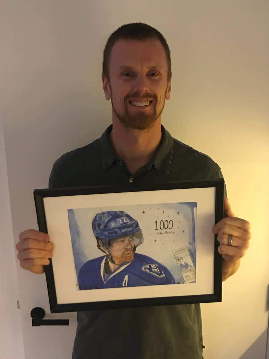 KungFuCoach's tweet photo. Proud of my daughter Samantha and her art!
Daniel Sedin with her painting #Daniel1000 #NHL @NHL
Go @Canucks Go @RogersArena
#WeAreAllCanucks #canucks #BOOM #hockey
#dailyhivevan #theprovince #danielsedin https://t.co/wRGUHnJXYq