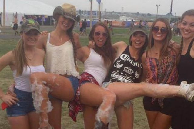 continue1007's tweet image. 