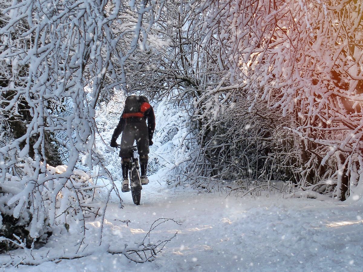 This Christmas enjoy being with your family, eat, drink &amp; be merry. When it all gets too much, get out &amp; ride your bike. Merry Christmas from Broken Riders, thanks to everyone who gave us their support this year. See you in 2018. #brokenriders #mtb