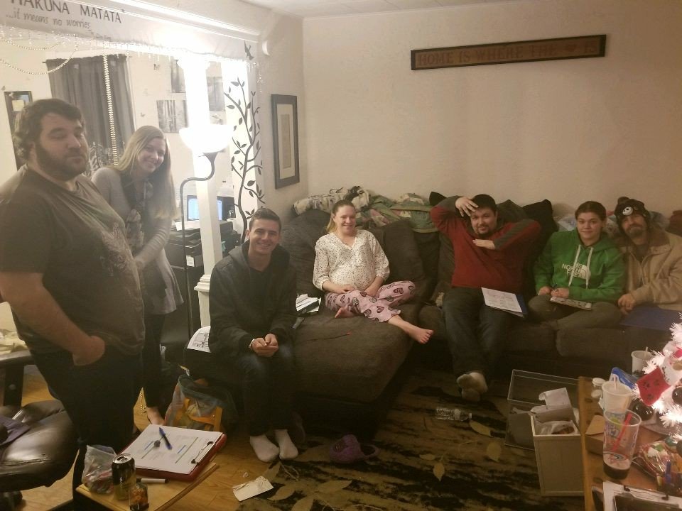 BBM_Creations's tweet photo. Had most of the BBM Creations team last night for a session with Aaron! We were rescuing an island full of people being terrorized by giant reptiles! https://t.co/MXiled6hud