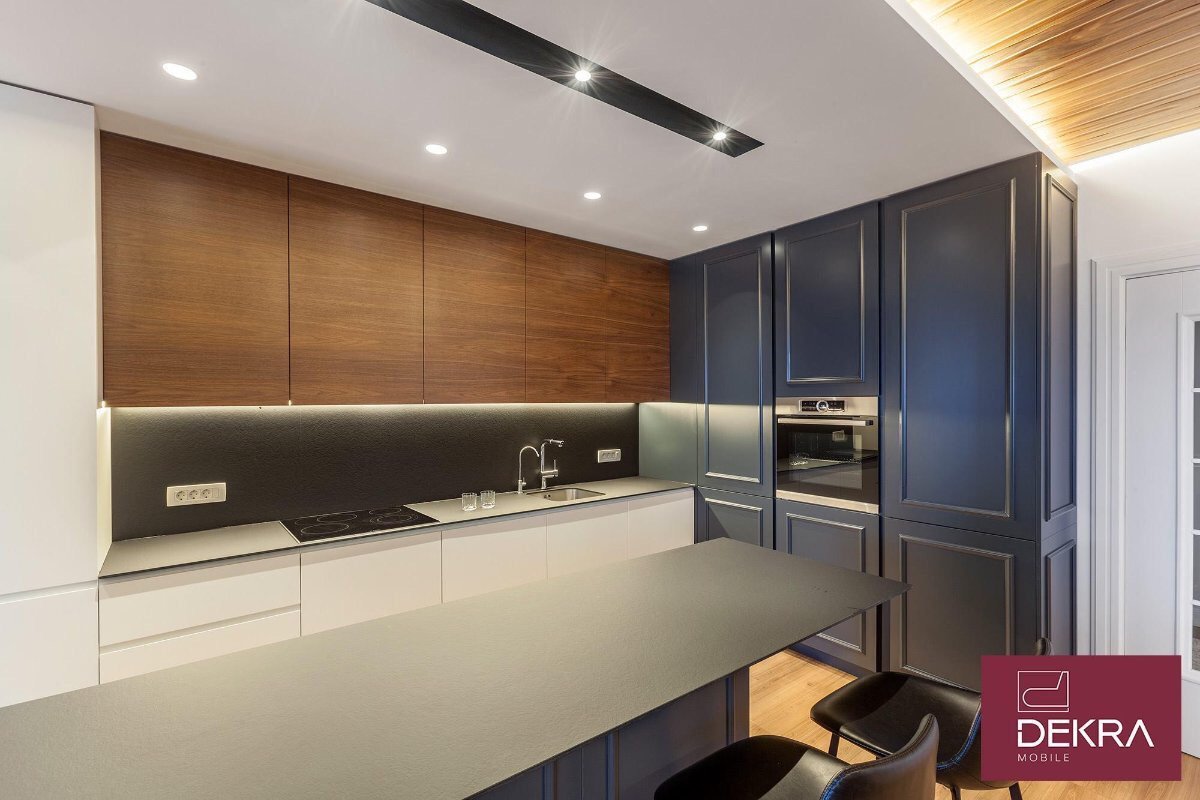 Kovi_Papa's tweet photo. #Fundermax #FRONT #kitchen_worktops #SAXUM https://t.co/gceF7b5L53